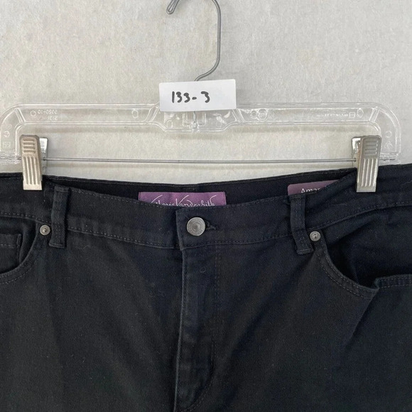 Gloria Vanderbilt Amanda Jeans Womens Sz 16 Black Classic Fit Tapered High Waist - Picture 10 of 10